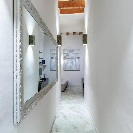 Apartment Charme Of Duomo