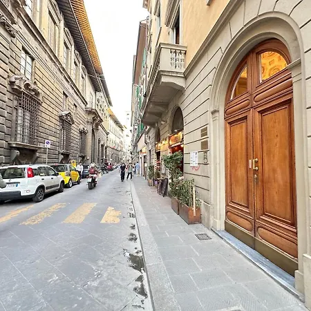 Apartment Charme Of Duomo